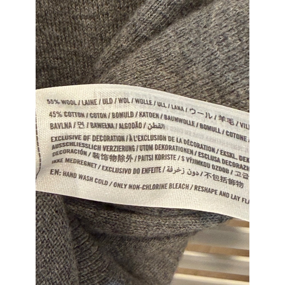 Abercrombie & Fitch Mens Grey Wool Cotton Blend V-Neck Logo Sweater Large - Picture 7 of 7